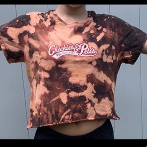 Chickie’s and Pete’s cropped and bleached shirt